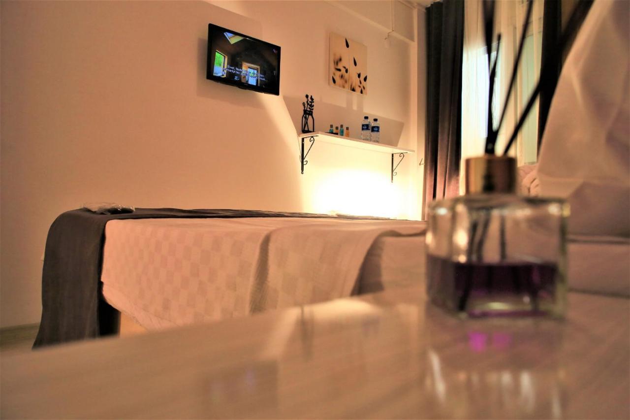Lavender Otel Çeşme Esterno foto